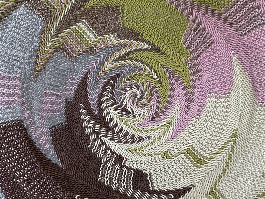 Handmade Woven Wire Basket 12R X 2H [Photo 5]