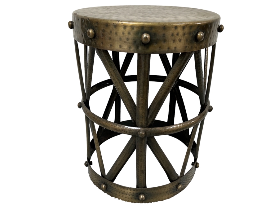 Contemporary Metal Round Side Table 13R X 16H