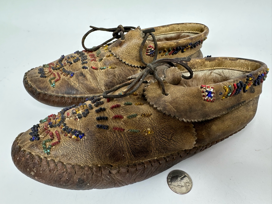 Vintage Native American Leather Fur Lined Moccasins With Beadwork 10.5L [Photo 5]