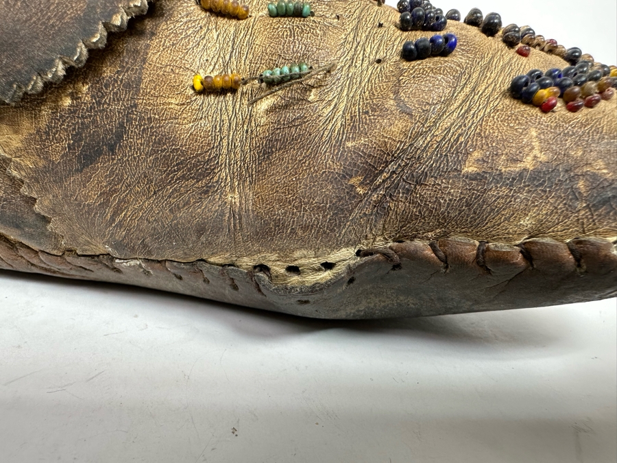 Vintage Native American Leather Fur Lined Moccasins With Beadwork 10.5L [Photo 15]