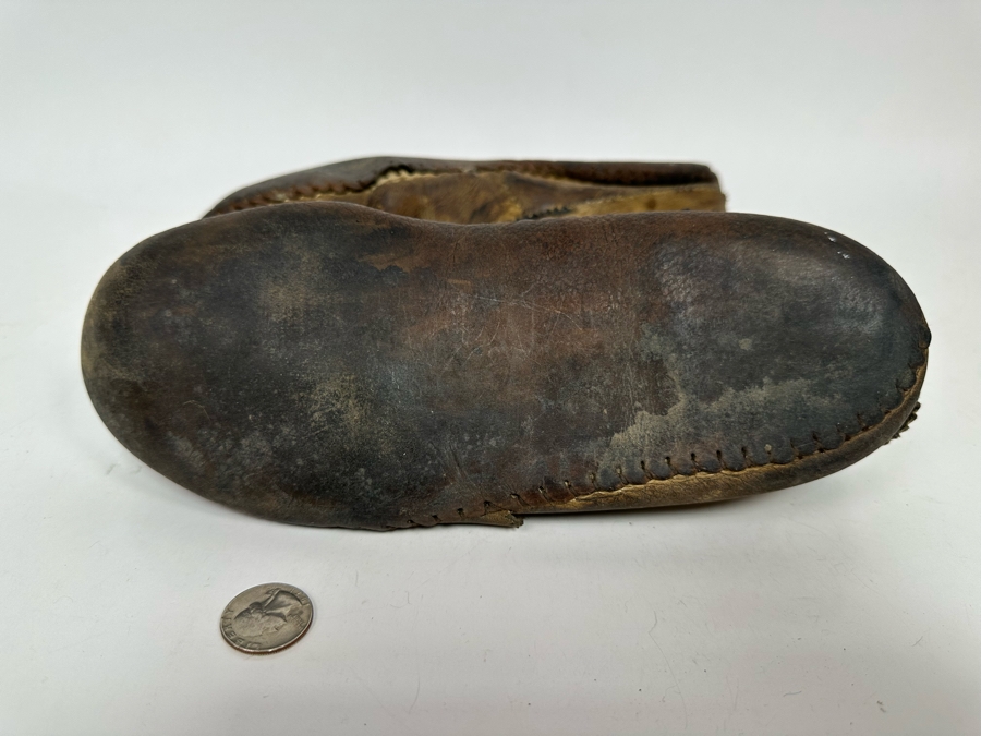 Vintage Native American Leather Fur Lined Moccasins With Beadwork 10.5L [Photo 20]