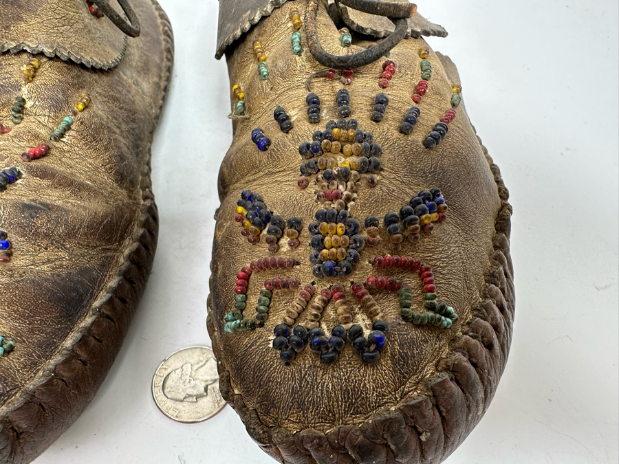 Vintage Native American Leather Fur Lined Moccasins With Beadwork 10.5L [Photo 11]