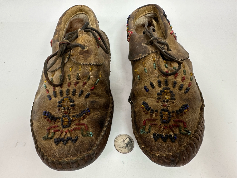Vintage Native American Leather Fur Lined Moccasins With Beadwork 10.5L [Photo 9]