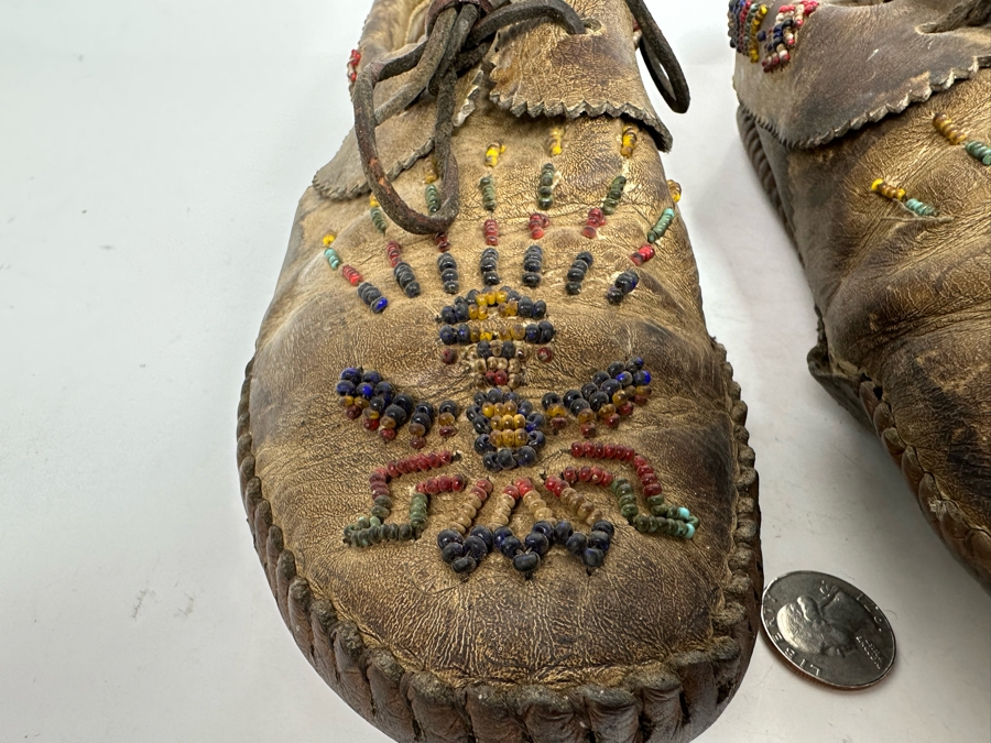Vintage Native American Leather Fur Lined Moccasins With Beadwork 10.5L [Photo 12]