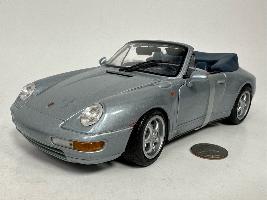 Porsche 911 Carrera Cabriolet 1994 Model Car Maisto [Photo 3]