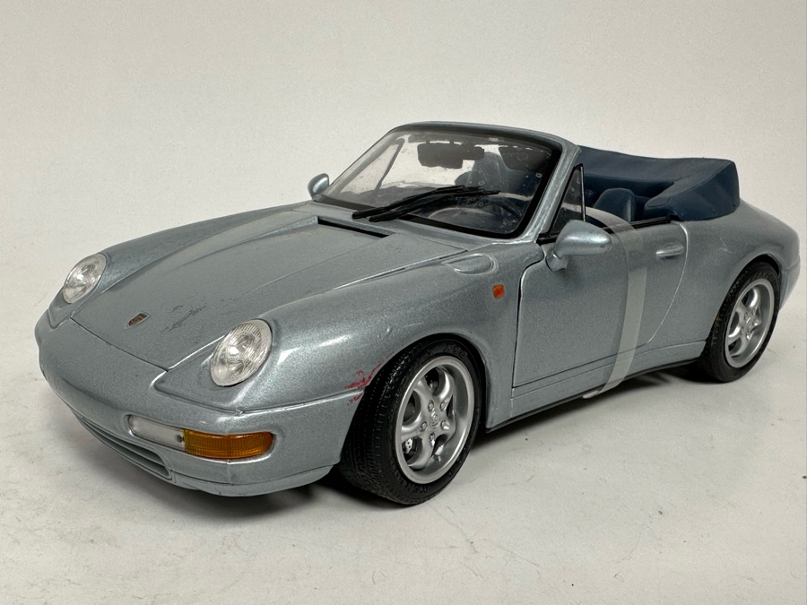 Porsche 911 Carrera Cabriolet 1994 Model Car Maisto [Photo 2]