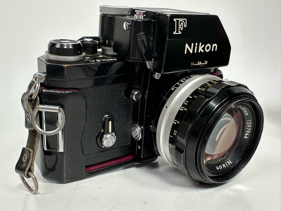 Nikon F Film Camera With 50mm Nikkor Lens, Leather Case And Strap [Photo 12]