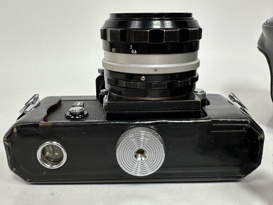 Nikon F Film Camera With 50mm Nikkor Lens, Leather Case And Strap [Photo 17]