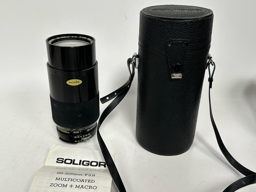 Soligor 85-205mm Zoom + Macro Camera Lens [Photo 2]