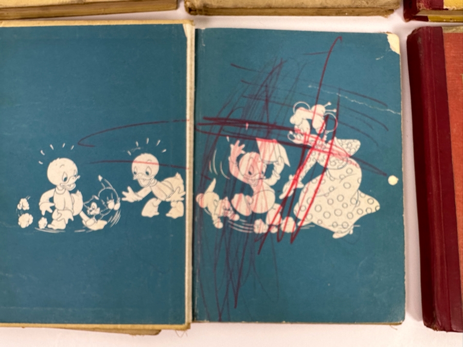 Collection Of 8 Walt Disney Books In Poor Condition [Photo 22]