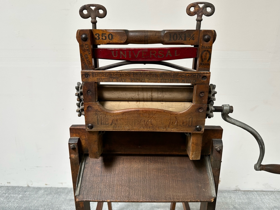 Antique Wooden Universal Wringer Crank Washing Machine Folding Bench 