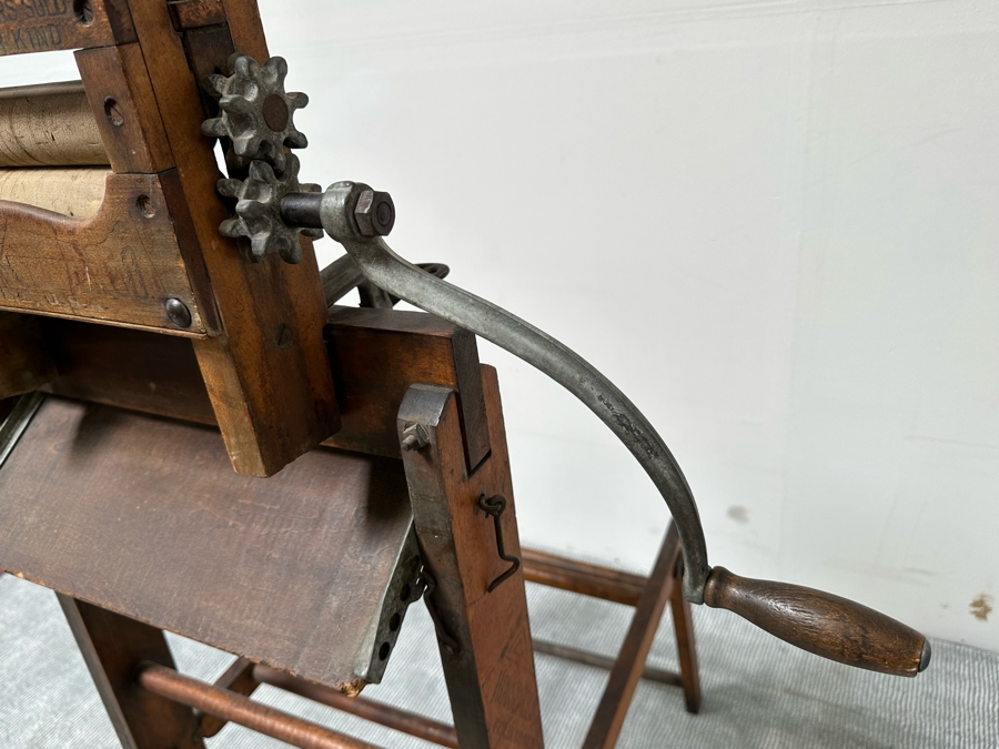 Antique Wooden Universal Wringer Crank Washing Machine Folding Bench 52W X 19D X 54H [Photo 9]