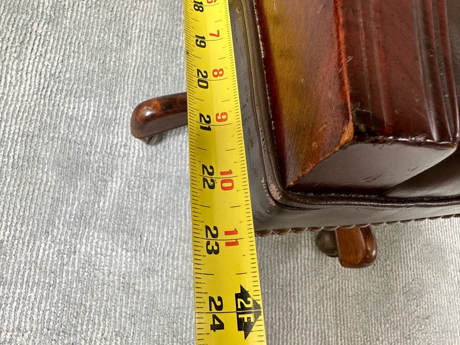 Executive Leather Armchair Office Desk 25W X 23D X 40H [Photo 11]