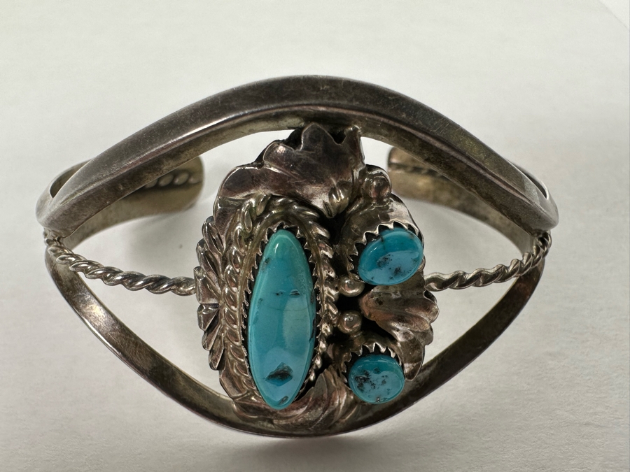 Vintage Native American Sterling Silver Turquoise Cuff Bracelet 2.5W 26g