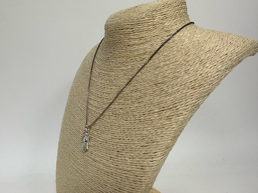 Sterling Silver Angel Pendant With Sterling Silver 18' Chain Necklace 4.6g [Photo 5]