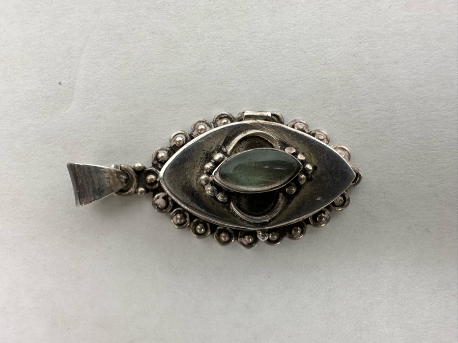 Vintage Sterling Silver Hinged Secret Compartment Poison Pendant 9.8g [Photo 3]