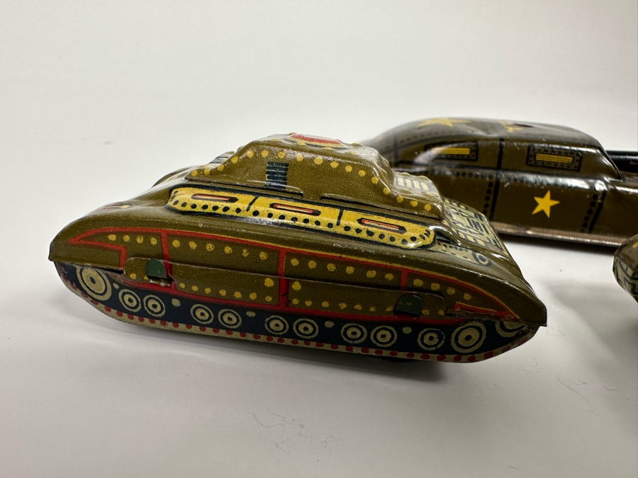 Pair Of Japanese Tin Litho Tanks, Barclay / Manoil US Army Metal Toy Tank And Argo Friction Metal Military Toy Vehicle [Photo 10]