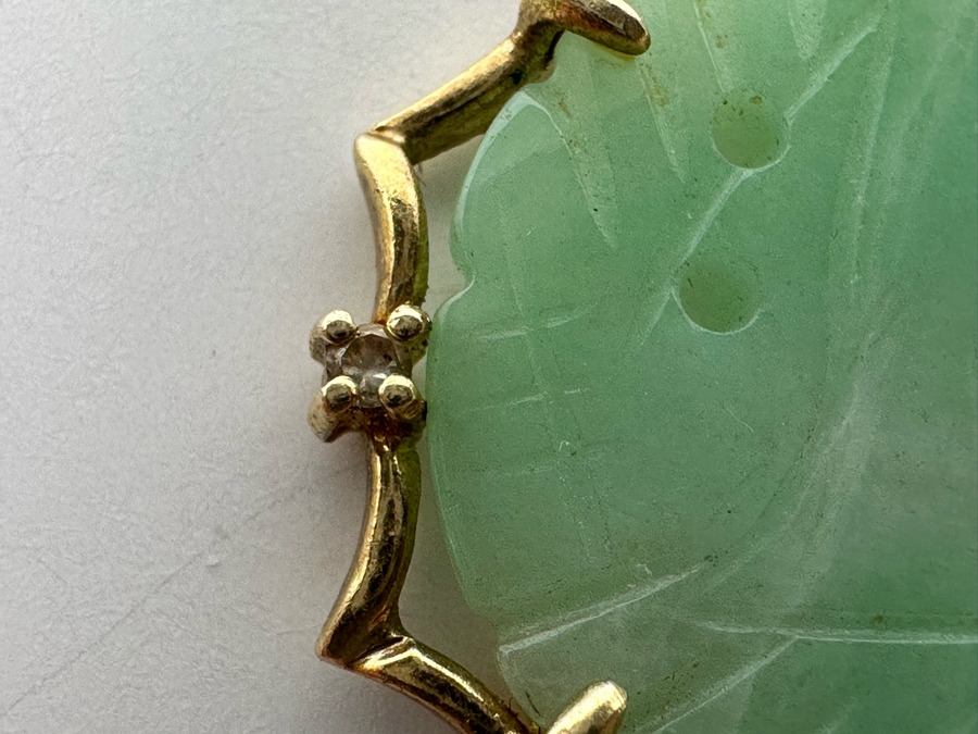 14K Gold Chinese Carved Jadeite Pendant 4.4g [Photo 9]