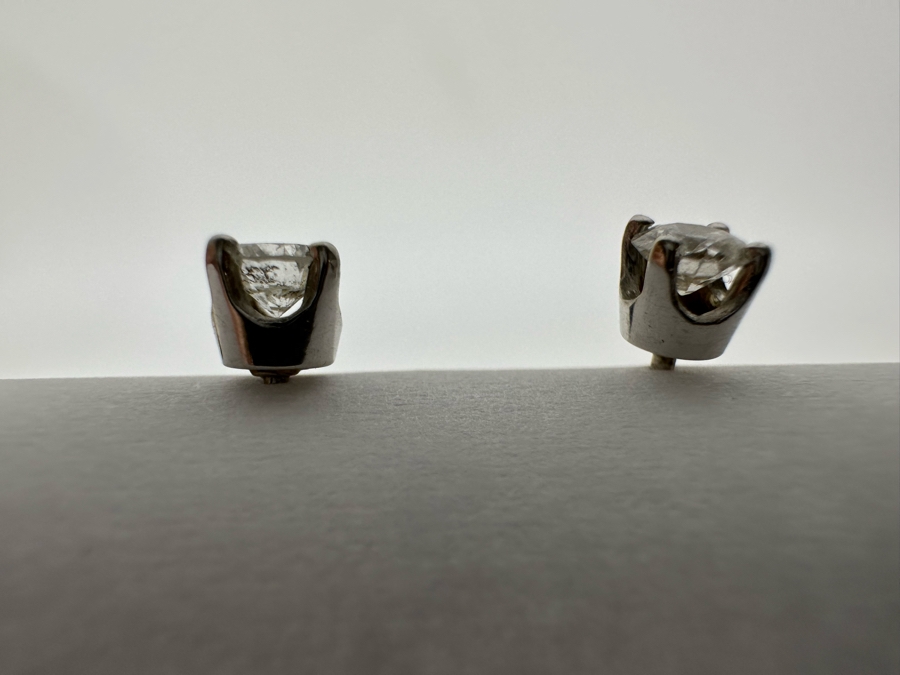 14K White Gold Diamond Stud Earrings .84g .35 CTTW I1 G-H Retails $800 [Photo 7]