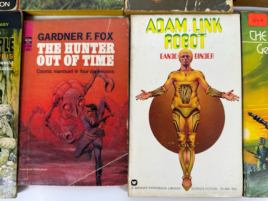 Vintage Science Fiction Paperback Books Lot [Photo 13]