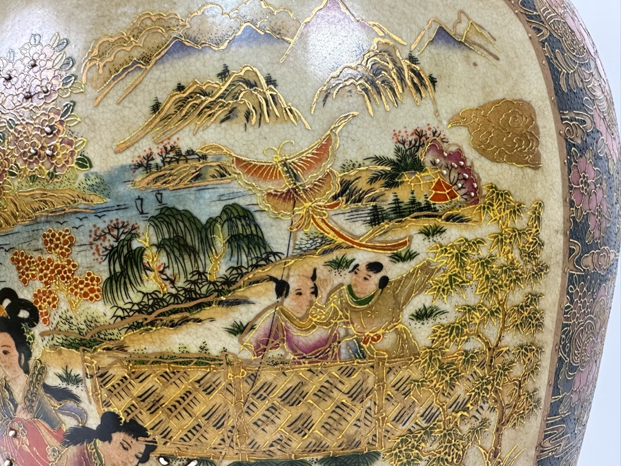 Large Signed Japanese Satsuma Jar With Lid And Gilded Foo Dog Finial 12W X 26H [Photo 7]