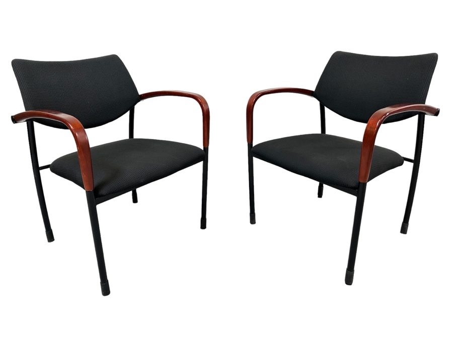 Pair Of Stylish Stackable Gunlocke Company Office Chairs 23.5W X 22D X 32H