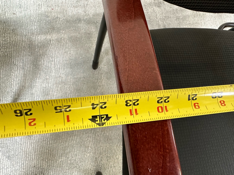 Pair Of Stylish Stackable Gunlocke Company Office Chairs 23.5W X 22D X 32H [Photo 8]