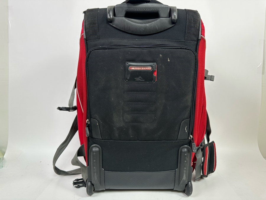 High Sierra Hiking Backpack [Photo 4]