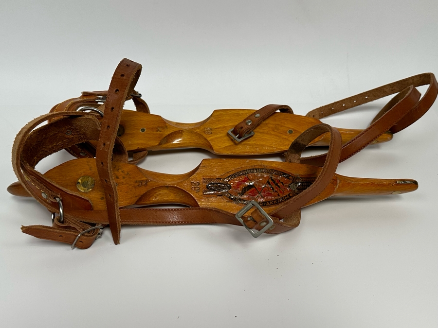 Antique Dutch Wooden Strap-On Ice Skates With Steel Blades N.V. FA G. S. Ruiter Akkrum 17L [Photo 3]
