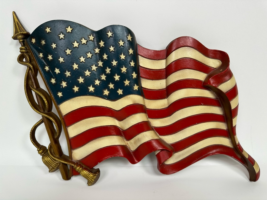 Vintage 1972 Metal Flag Wall Plaque Made By Sexton Great Condition 16 X 12 [Photo 3]