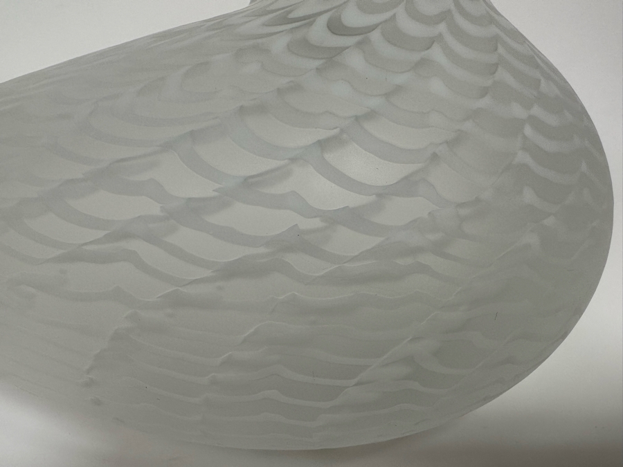 Oiva Toikka (Finland) Limited Edition Art Glass Bird Rayska Nuutajarvi By Iittala Signed And Numbered 791 Of 3,000 With Original Box 12W X 4D X 5.5H [Photo 10]