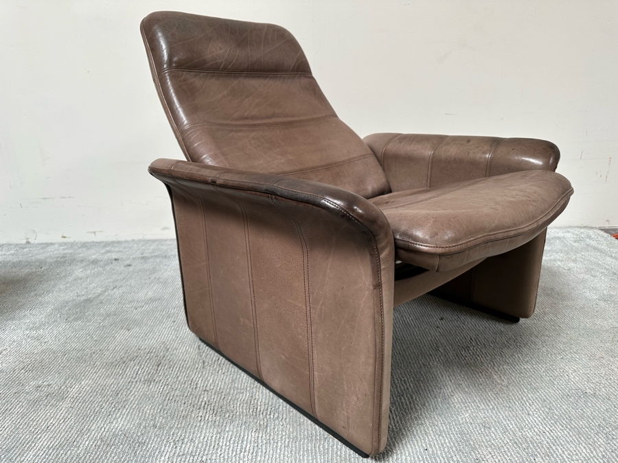 Vintage Mid-Century De Sede 'DS-50' Adjustable Leather Lounge Chair Made In Switzerland [Photo 7]
