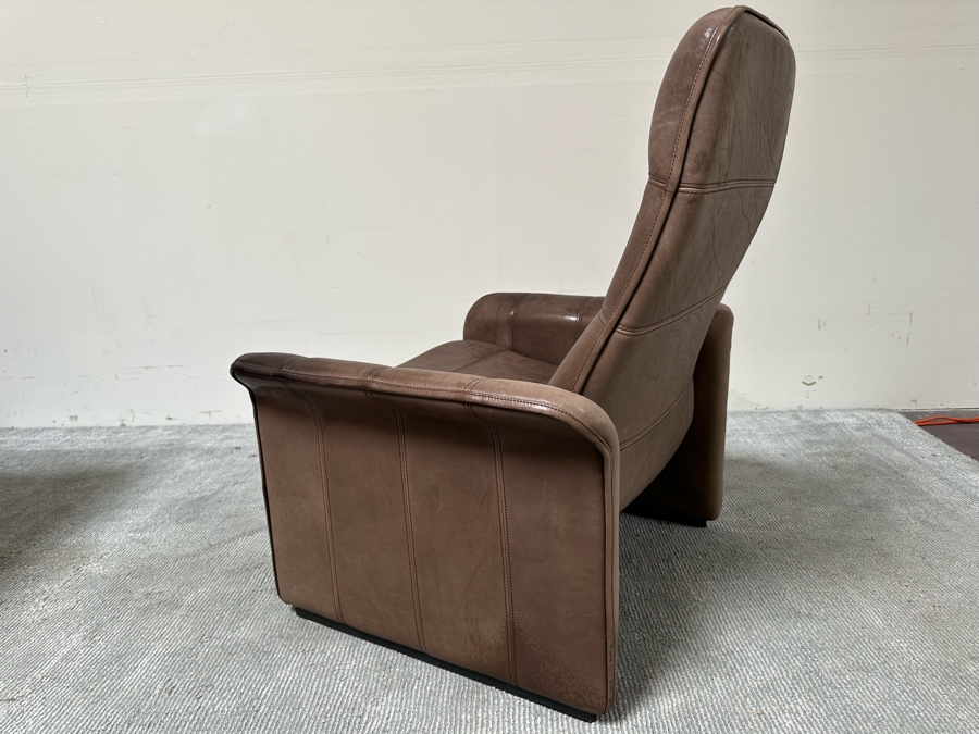 Vintage Mid-Century De Sede 'DS-50' Adjustable Leather Lounge Chair Made In Switzerland [Photo 11]