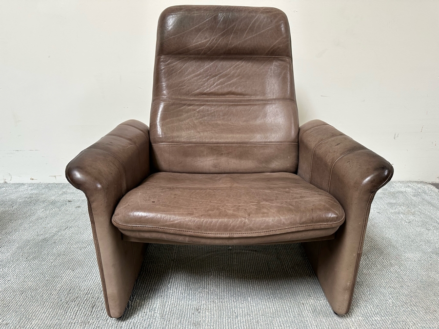 Vintage Mid-Century De Sede 'DS-50' Adjustable Leather Lounge Chair Made In Switzerland [Photo 3]