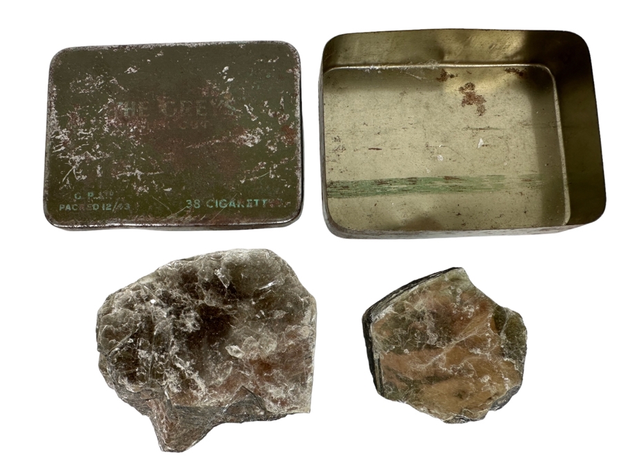 Old Metal Cigarette Tin Box With Pair Of Mica Silicate Minerals [Photo 1]