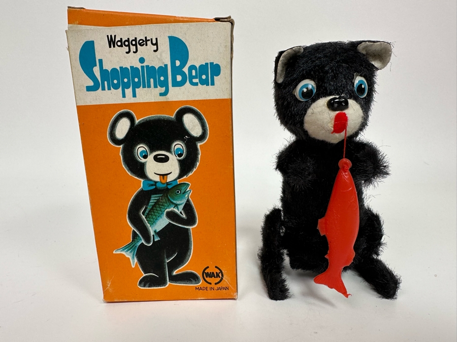 New Old Stock Waggery Shopping Bear Mechanical Wind-Up Toy With Original Box Made In Japan [Photo 3]