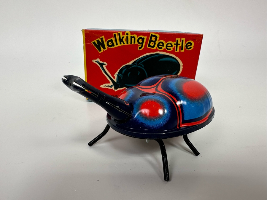 New Old Stock Metal Wind-Up Toy Walking Beetle With Original Box Made In Japan [Photo 4]