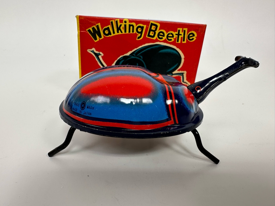 New Old Stock Metal Wind-Up Toy Walking Beetle With Original Box Made In Japan [Photo 5]