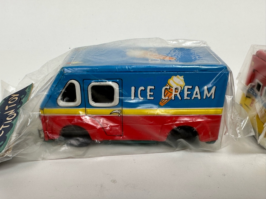 Pair Of Sealed Friction Toys Ice Cream Delivery Van And Bread & Cake Delivery Van Made In Japan [Photo 4]
