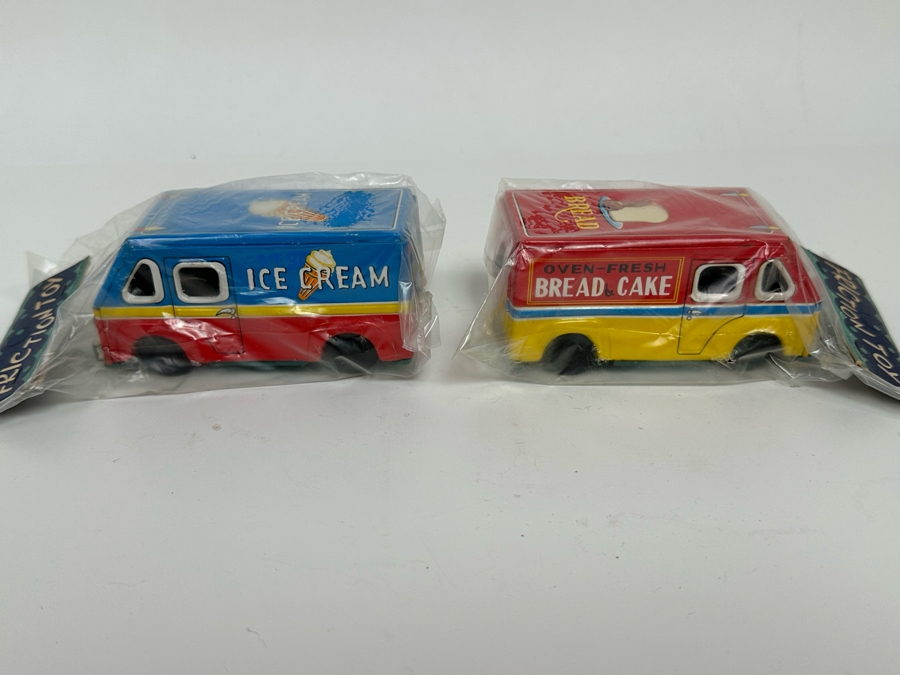 Pair Of Sealed Friction Toys Ice Cream Delivery Van And Bread & Cake Delivery Van Made In Japan [Photo 2]