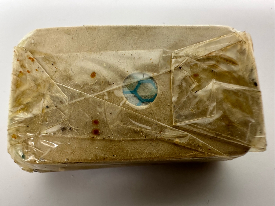 New Old Stock WWII RAF Portable Razor Shaving Kit [Photo 8]