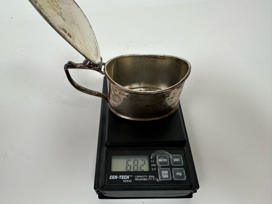 Vintage 1939 English Hallmarked Birmingham Sterling Silver Salt Cellar With Glass Insert 3.5W X 1.5D X 2H Sterling Silver Weighs 68.2g [Photo 10]