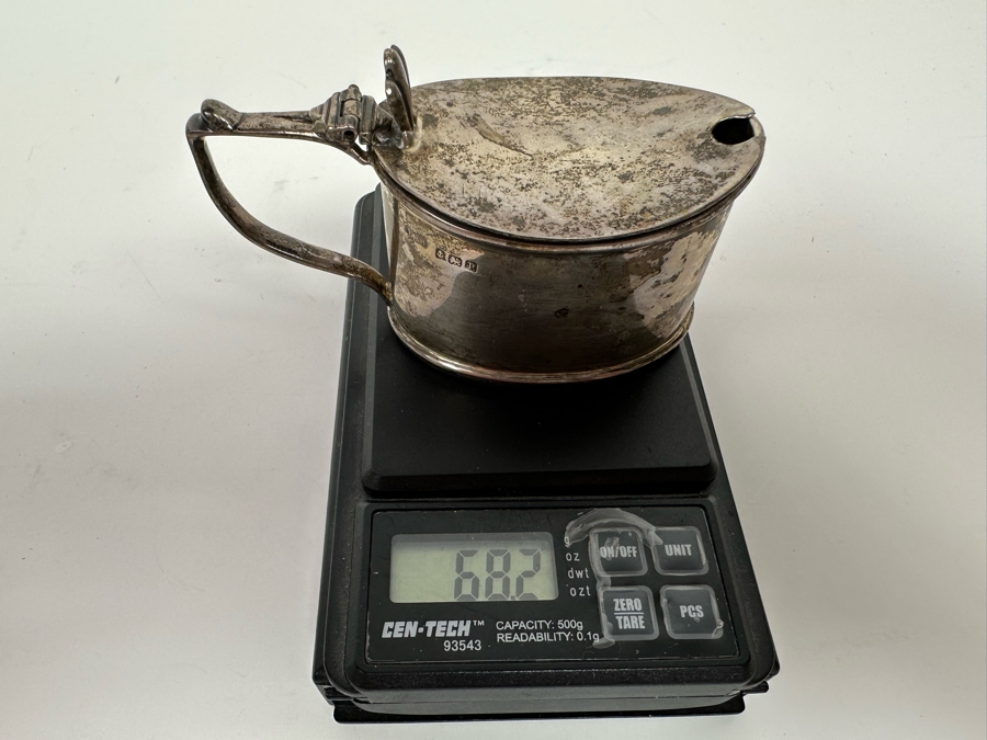 Vintage 1939 English Hallmarked Birmingham Sterling Silver Salt Cellar With Glass Insert 3.5W X 1.5D X 2H Sterling Silver Weighs 68.2g [Photo 11]