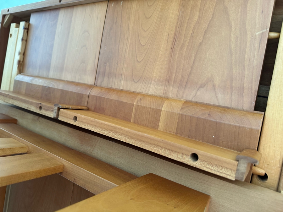 Amish Solid Cherry Wood Dining Table 60 X 42 X 29.5 With Two Built In 12' Leaves And Four Dining Chairs (2 Are Armchairs) Comes Up Table Pads By Canal Dover Furniture Midvale Ohio [Photo 15]