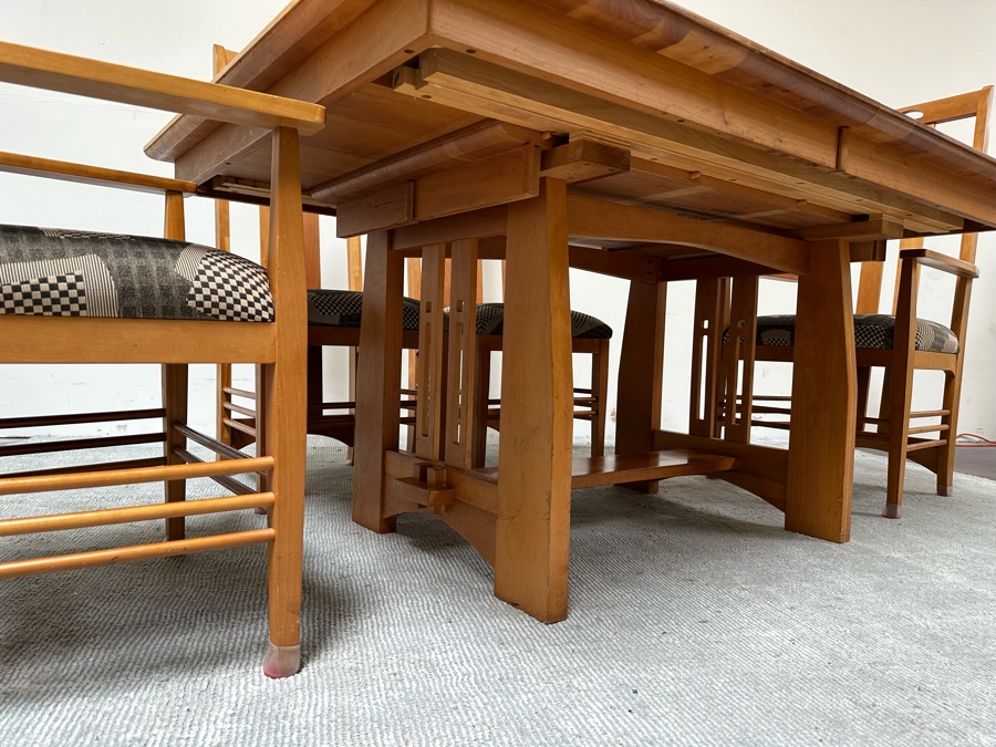 Amish Solid Cherry Wood Dining Table 60 X 42 X 29.5 With Two Built In 12' Leaves And Four Dining Chairs (2 Are Armchairs) Comes Up Table Pads By Canal Dover Furniture Midvale Ohio [Photo 9]