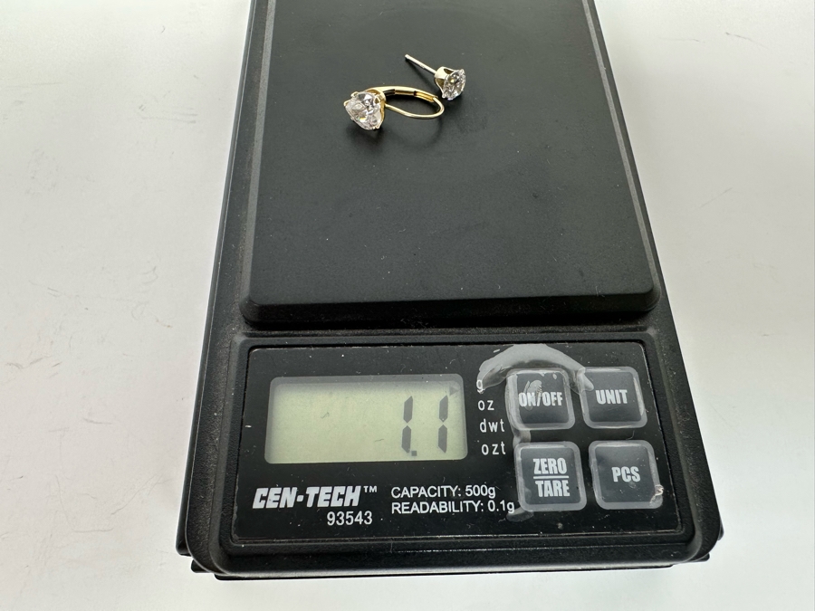 Pair Of 14K Gold CZ Earrings, Non-Matching 1.1g [Photo 7]