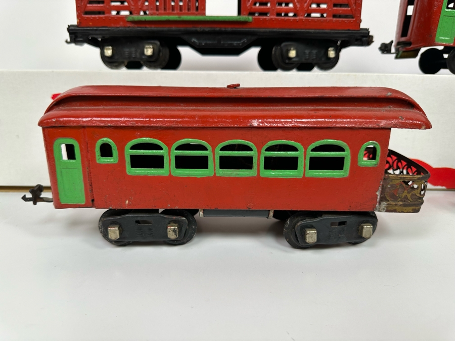 Vintage Lionel Train Set 'Super-Motor' For Standard Track 4-Piece Set 12W X 3.25D X 4.5H [Photo 17]