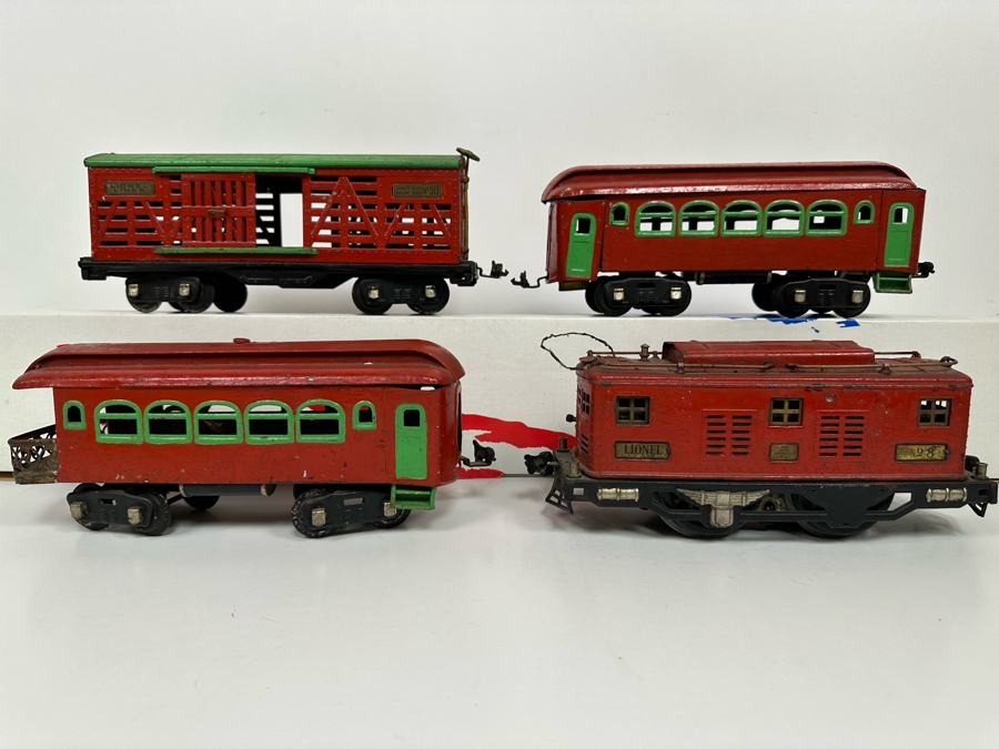 Vintage Lionel Train Set 'Super-Motor' For Standard Track 4-Piece Set 12W X 3.25D X 4.5H [Photo 2]