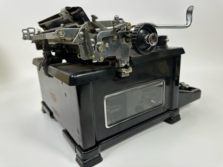 Antique Metal ROYAL Typewriter In Excellent Condition With Side Glass Panels And Original Cover 15W X 16D X 9.5H [Photo 14]