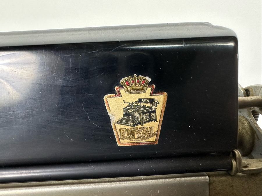 Antique Metal ROYAL Typewriter In Excellent Condition With Side Glass Panels And Original Cover 15W X 16D X 9.5H [Photo 7]